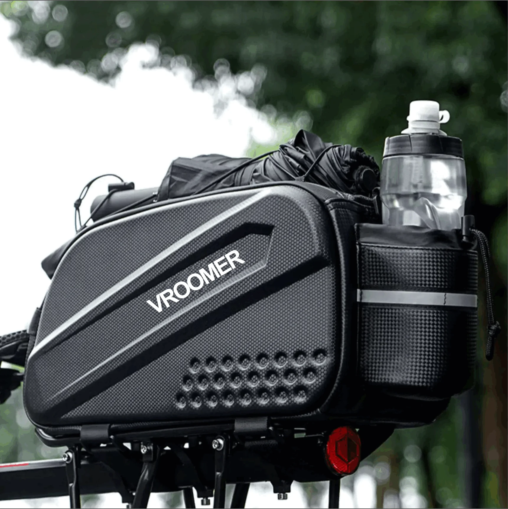 VROOMER 34L Expandable Bike Rack Bag - Image 5